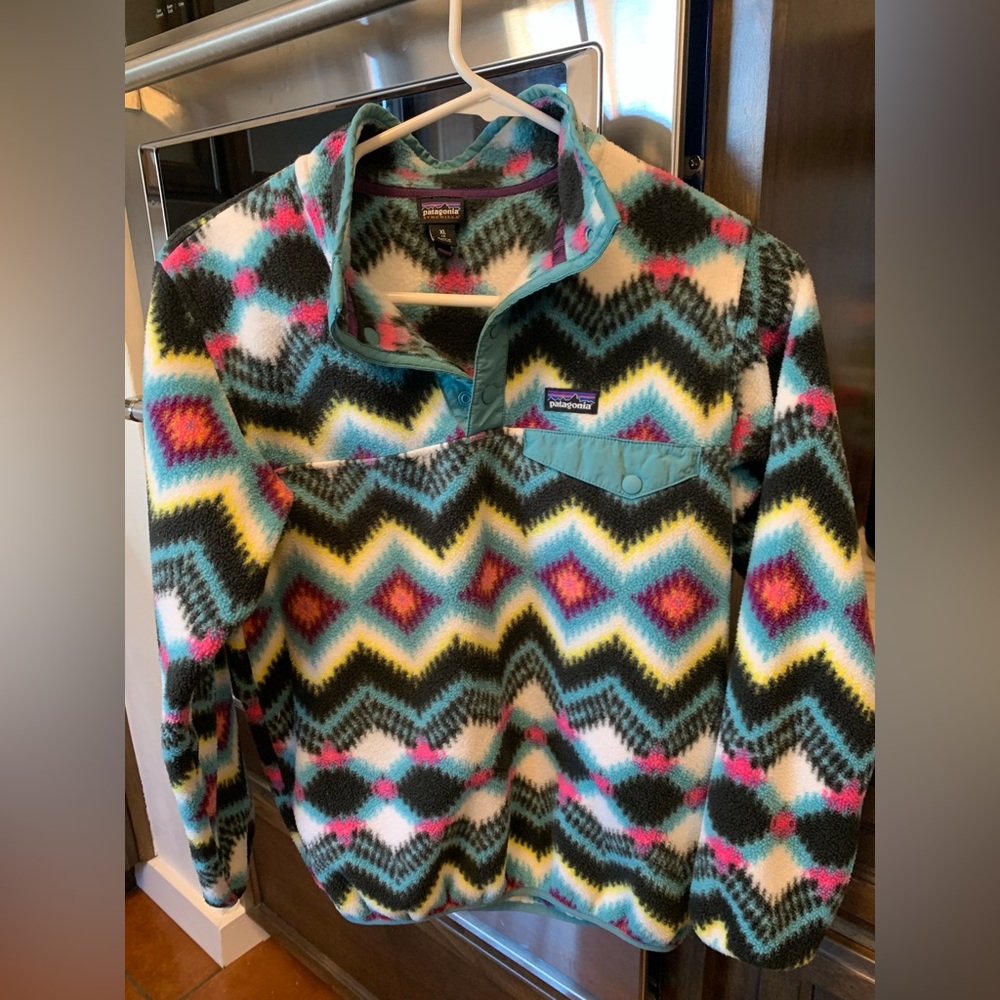 Kids Patagonia Aztec fleece size 14